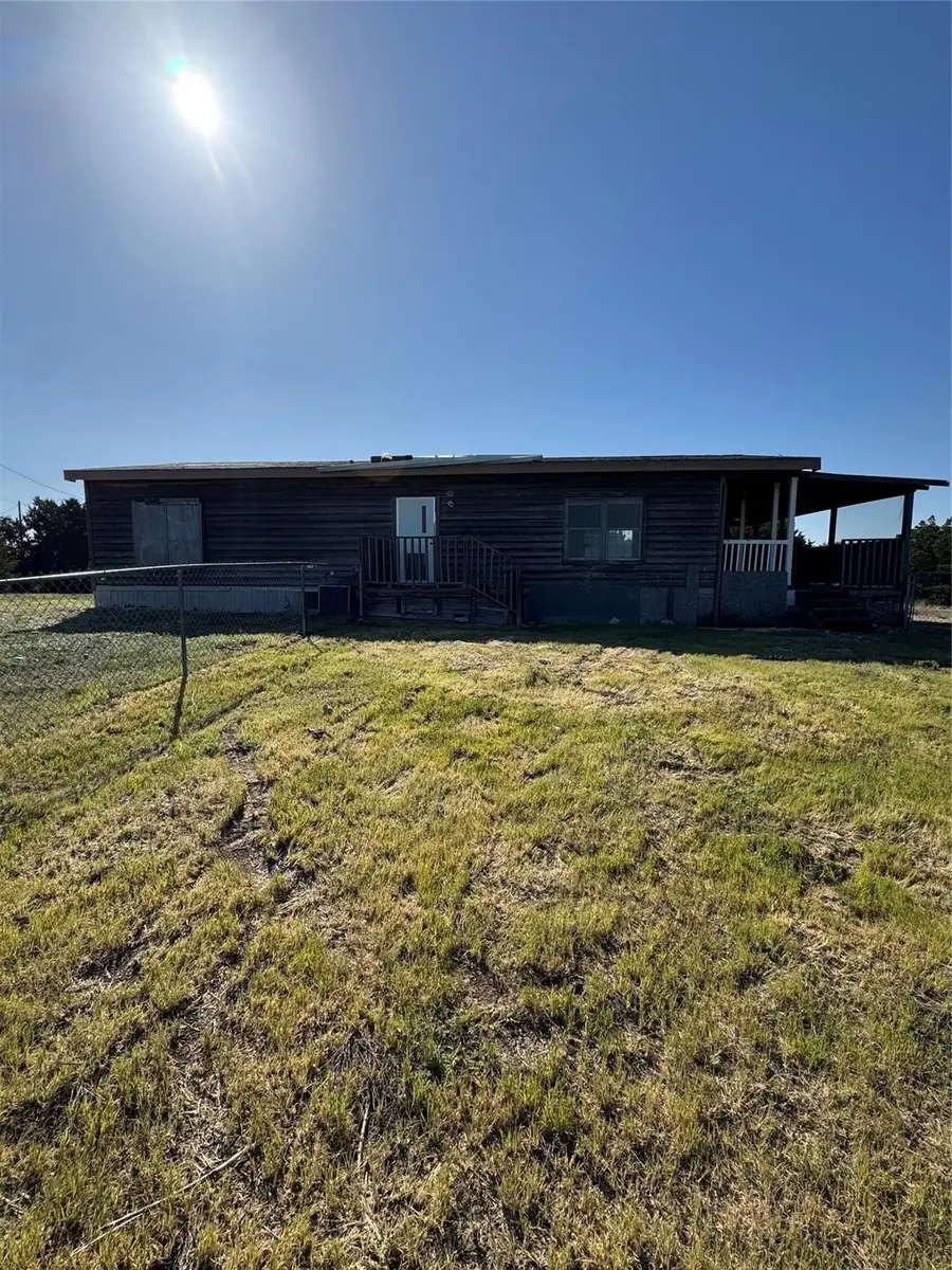 910 Star Drive, Granbury, TX 76049 - #3