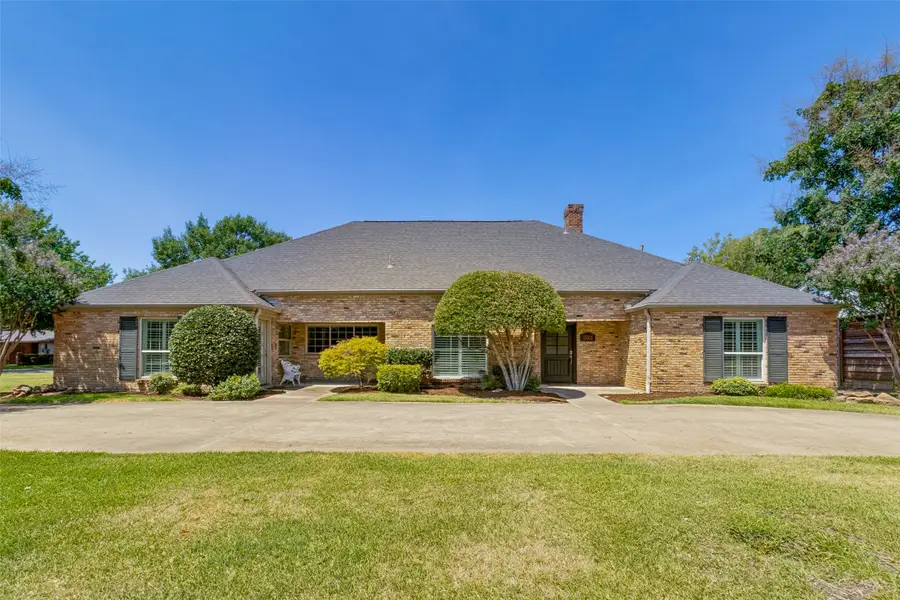 15305 Leavalley Drive, Dallas, TX 75248 - #2