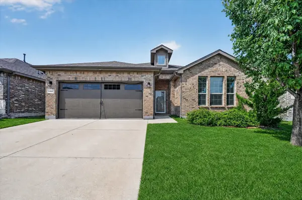 2405 Pambrooke Lane, Glenn Heights, TX 75154