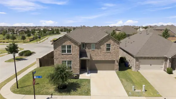 703 Liner Lane, Fate, TX 75087