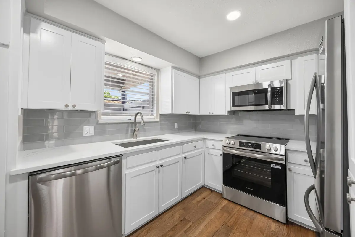 6035 Sandhurst Lane #B, Dallas, TX 75206 - #1