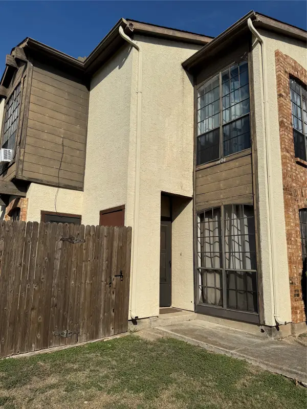 611 Oriole Boulevard #1404, Duncanville, TX 75116