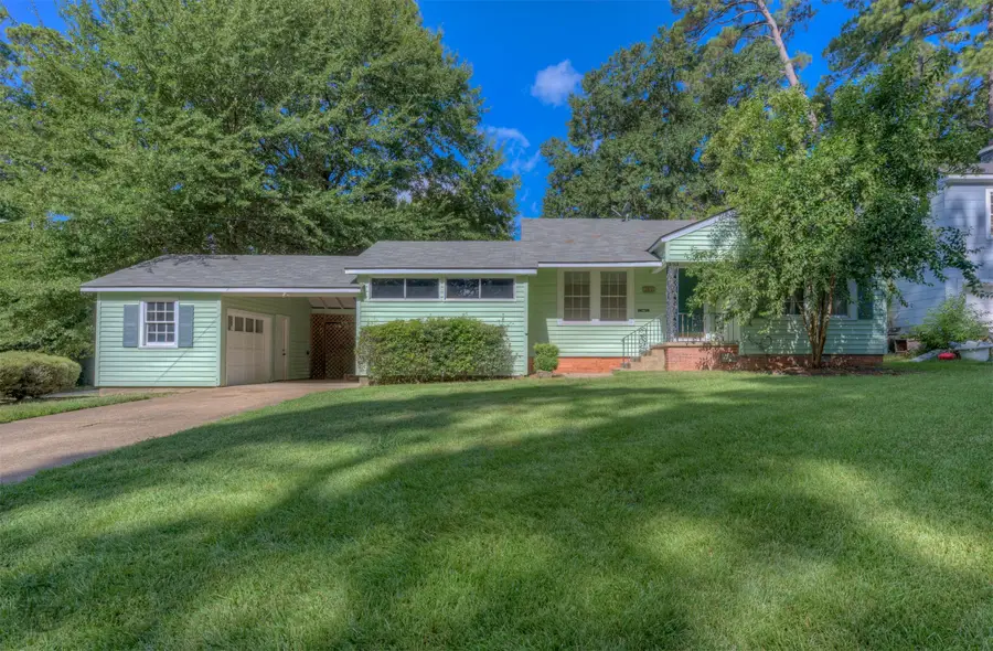 3956 Richardson Avenue, Shreveport, LA 71106 - #3