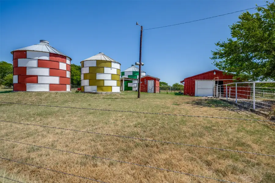 117 County Road 2646, Decatur, TX 76234 - #2