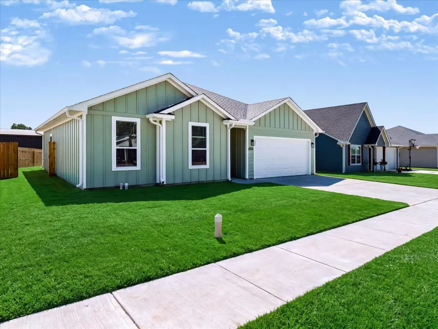 406 Church Street, Whitesboro, TX 76273 - #2
