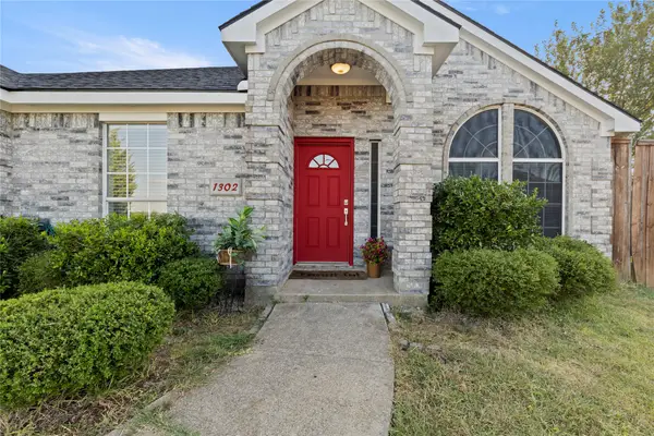 1302 Ryan Drive, Mesquite, TX 75149