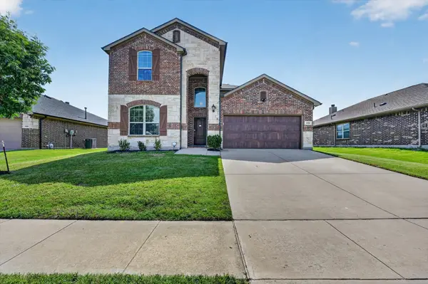 1332 Foxglove Lane, Burleson, TX 76028
