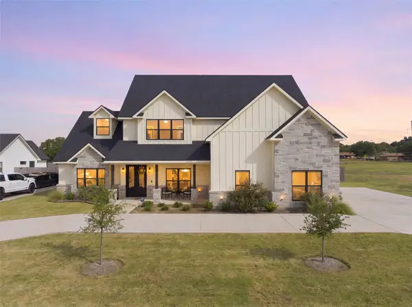 120 Big Catch Lane, Robinson, TX 76706
