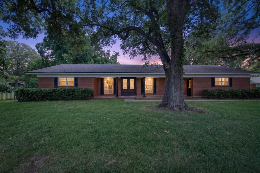 2224 Brownlee Road, Bossier City, LA 71111 - #2