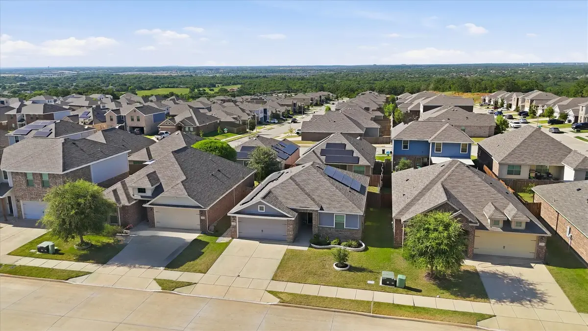 7533 Pleasant Oaks Street, Fort Worth, TX 76120 - #1