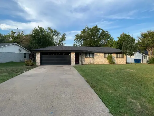 1213 Crestview Drive, Kaufman, TX 75142