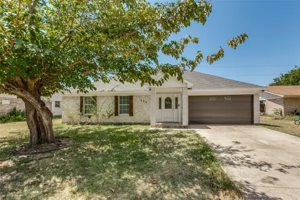 1205 Briarcove Drive, Richardson, TX 75081