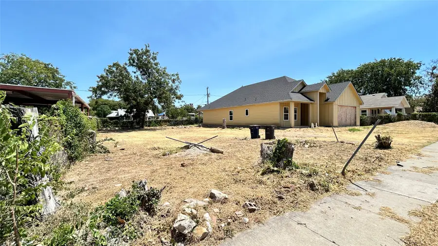 3613 College Avenue, Fort Worth, TX 76110 - #2