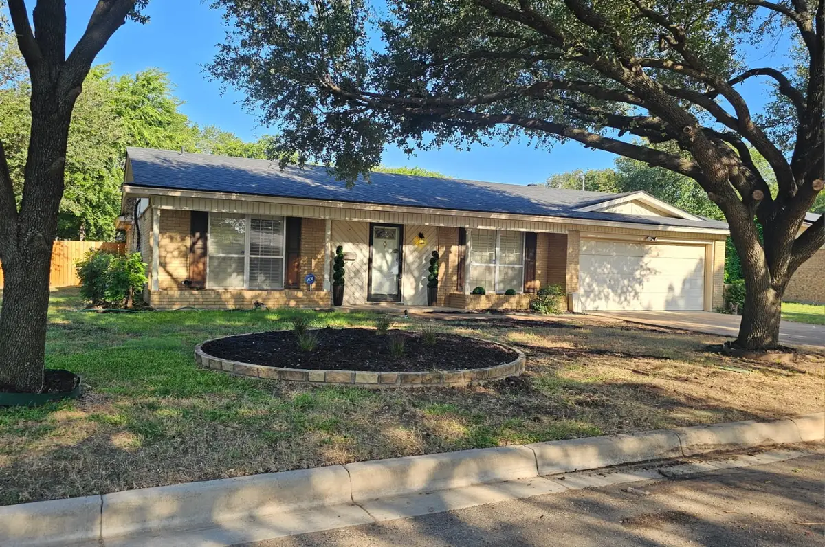 5660 Conlin Drive, Fort Worth, TX 76134 - #1