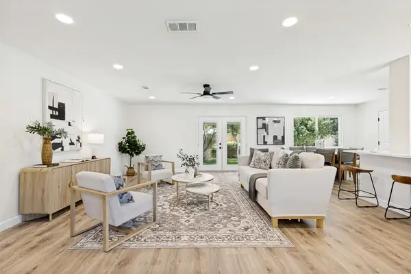 3550 Ridgeoak Way, Farmers Branch, TX 75234