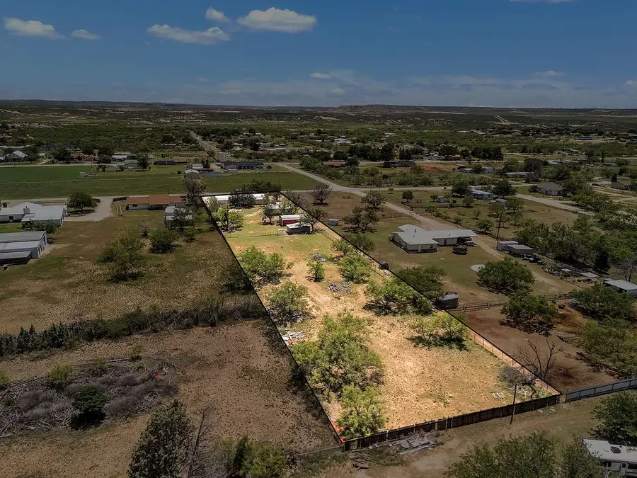 5807 Walter Road, Big Spring, TX 79720 - #2