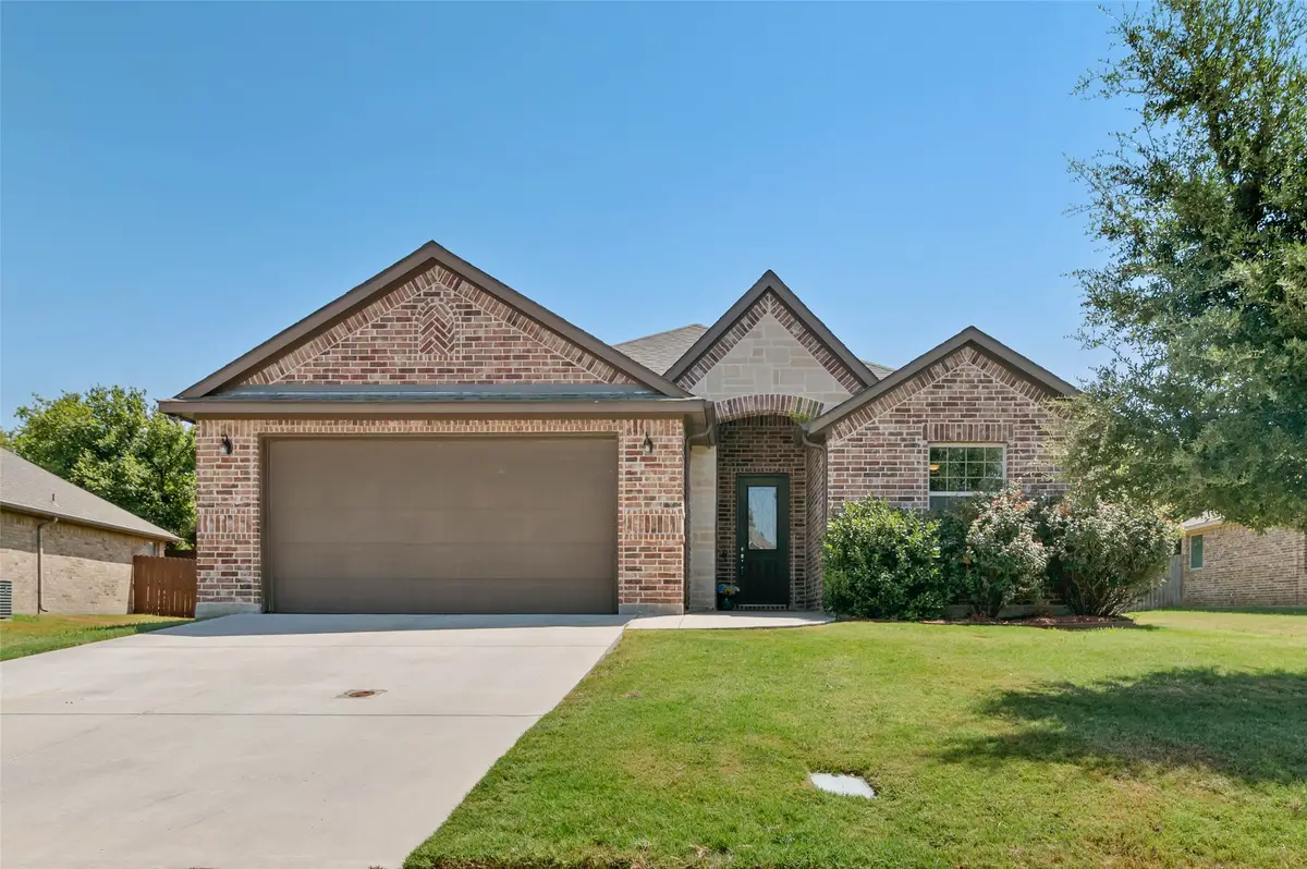 10 Pleasant Valley, Sanger, TX 76266 - #1