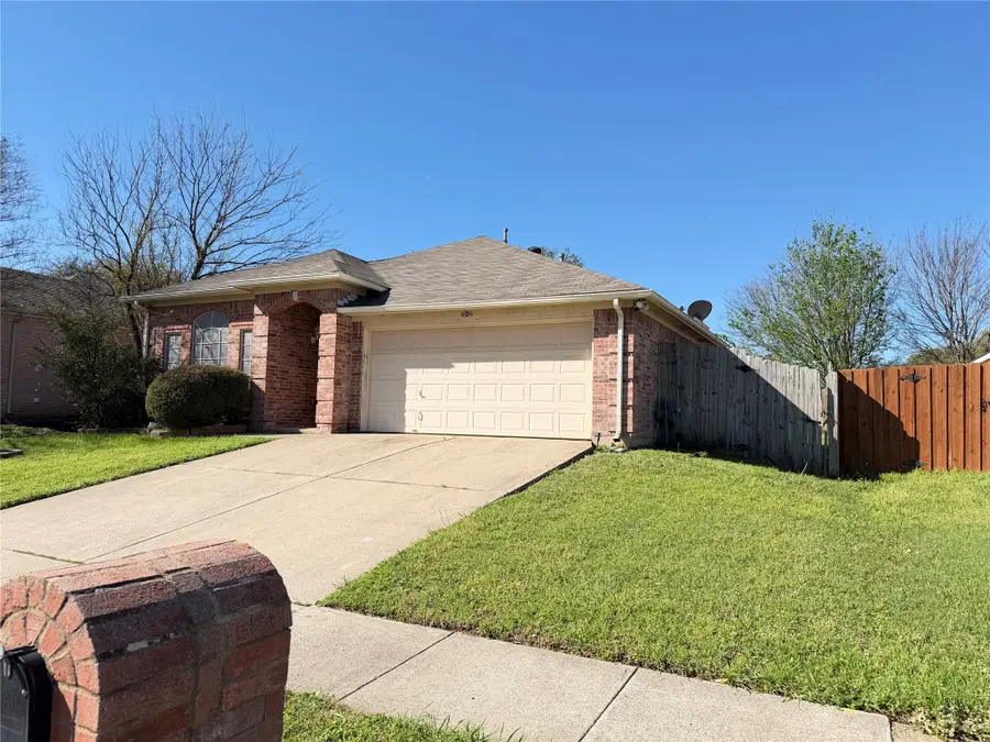 6006 Brook Forest Drive, Arlington, TX 76018 - #3