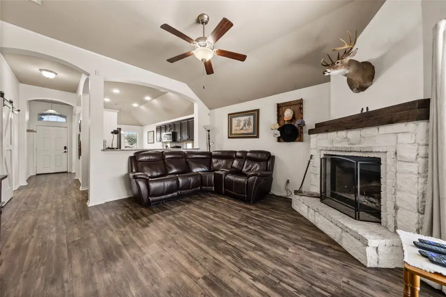 10816 Kestrel Court, Waco, TX 76708 - #3