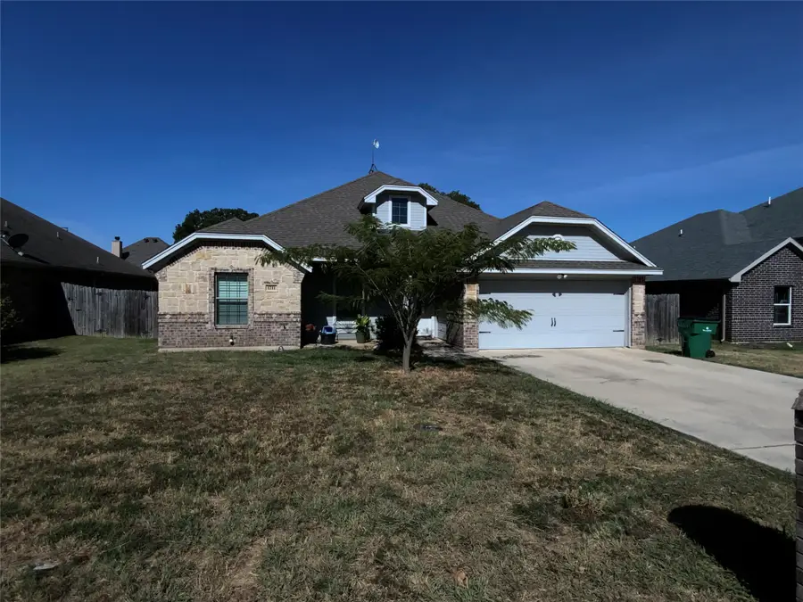 1211 Butterfield Street, Bridgeport, TX 76426 - #2