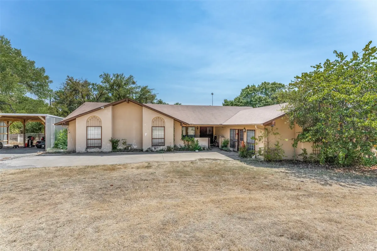 885 Kyle Circle, Reno, TX 76020 - #1