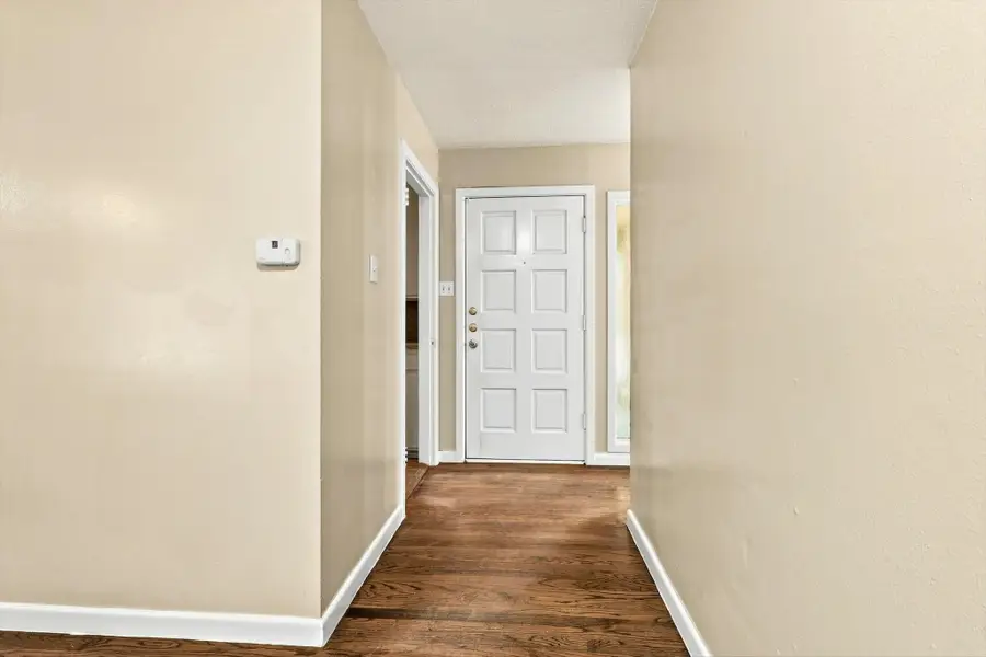204 University Drive, Arlington, TX 76013 - #2