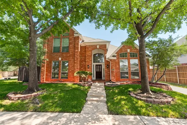 1812 Pantigo Drive, Plano, TX 75075