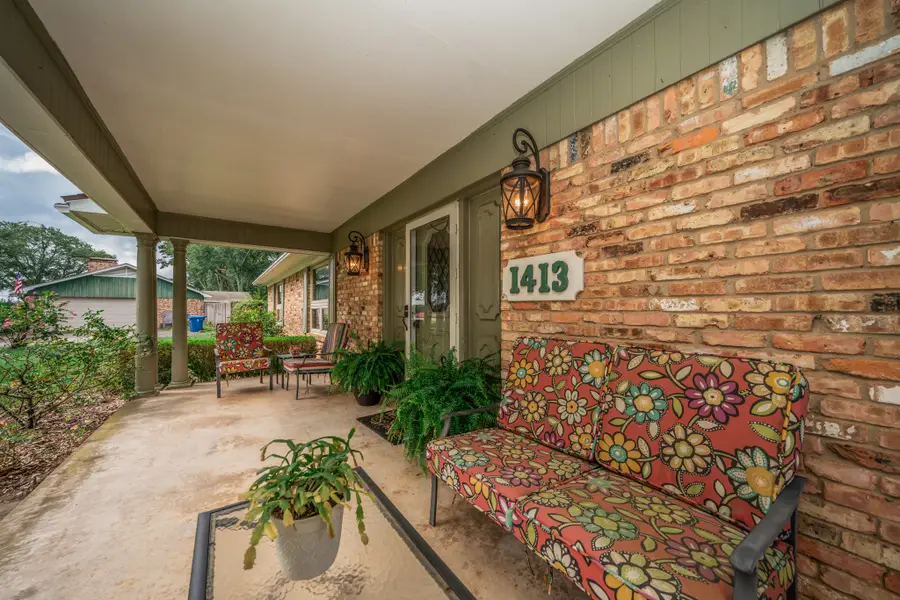 1413 S Main Street S, Lindale, TX 75771 - #3