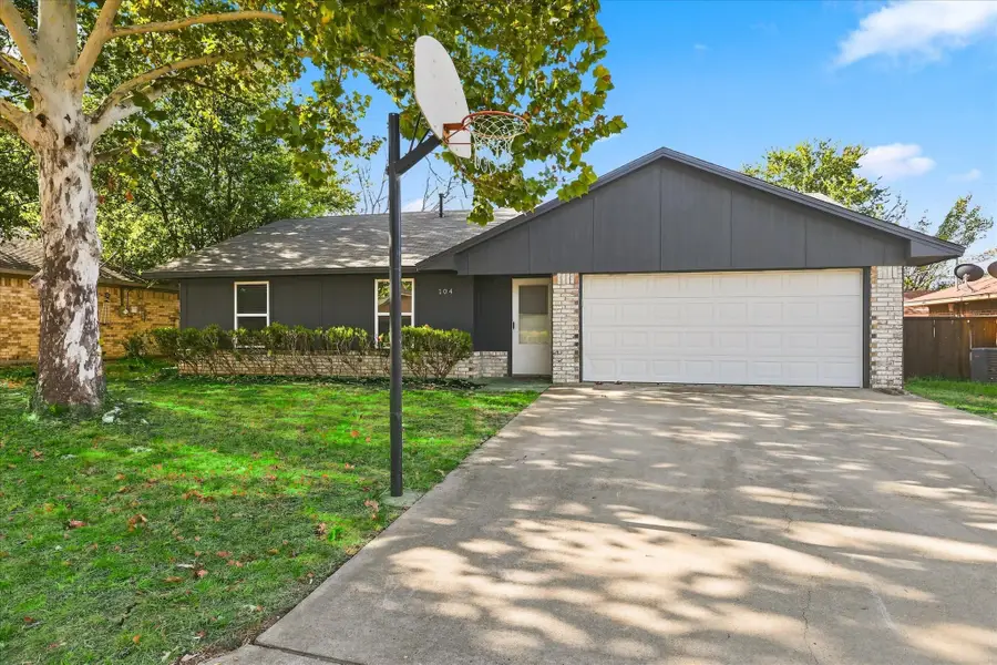 104 Stephen Drive, Sanger, TX 76266 - #2