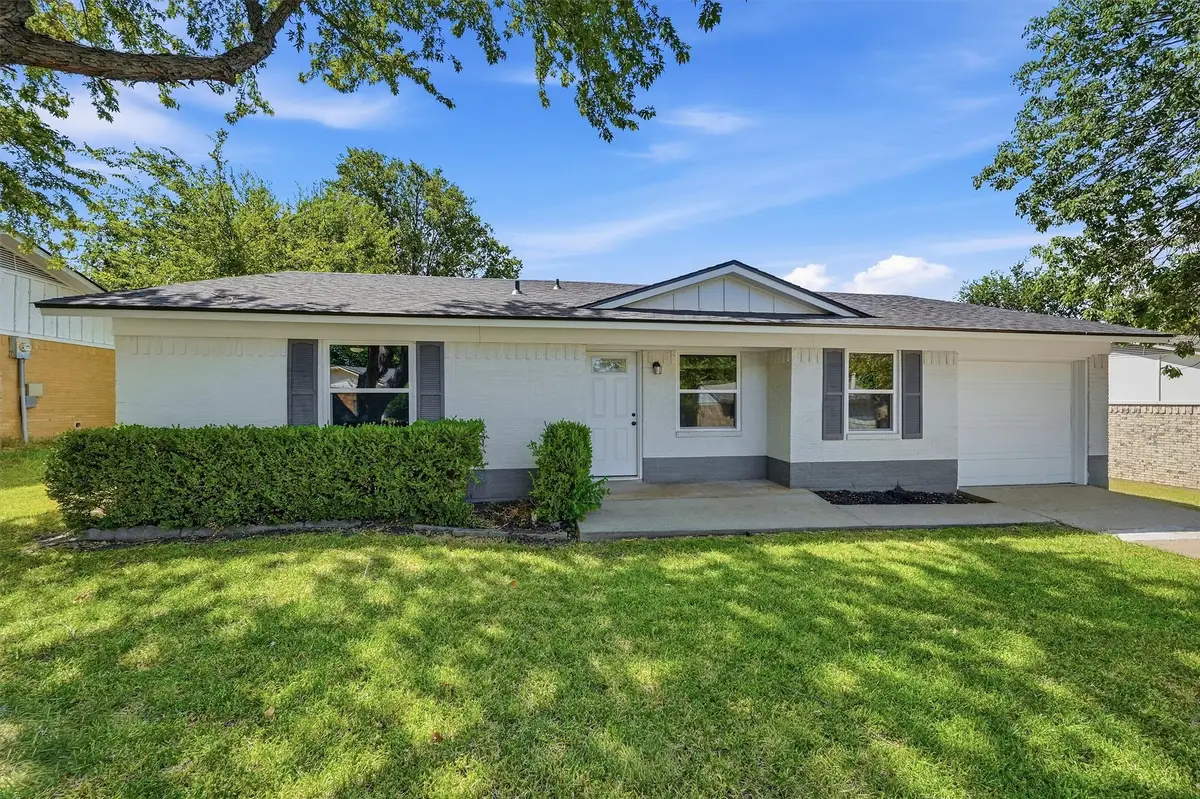402 Kansas Street, Sherman, TX 75090 - #1