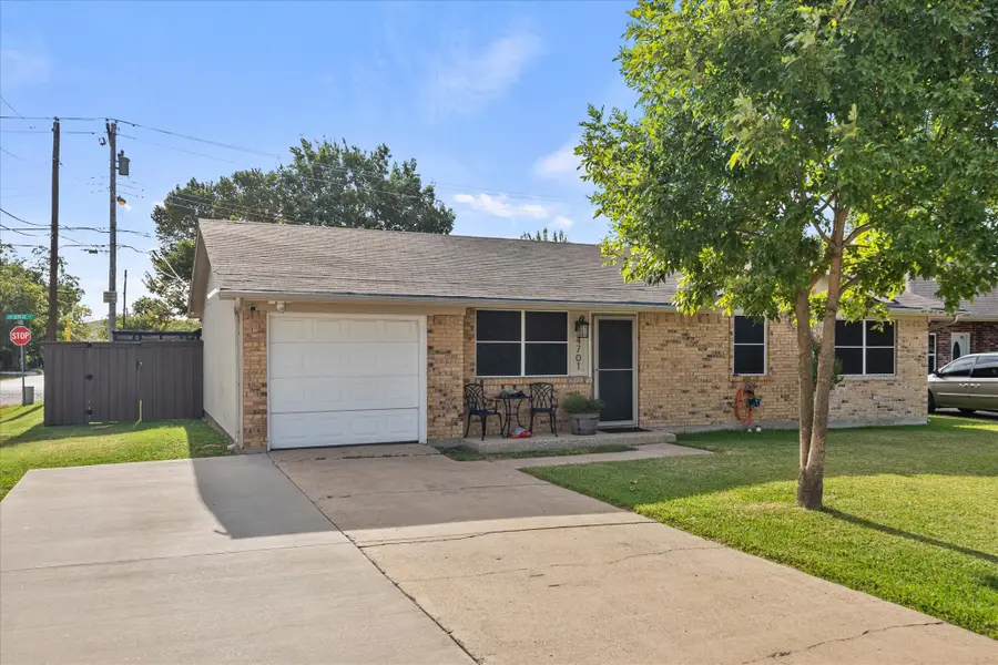 4701 Henry Street, Greenville, TX 75401 - #3