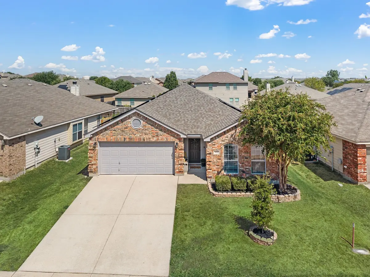 628 Poncho Lane, Fort Worth, TX 76052 - #1