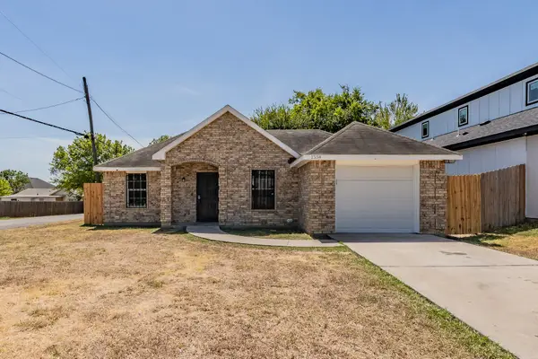 1534 Marfa Avenue, Dallas, TX 75216