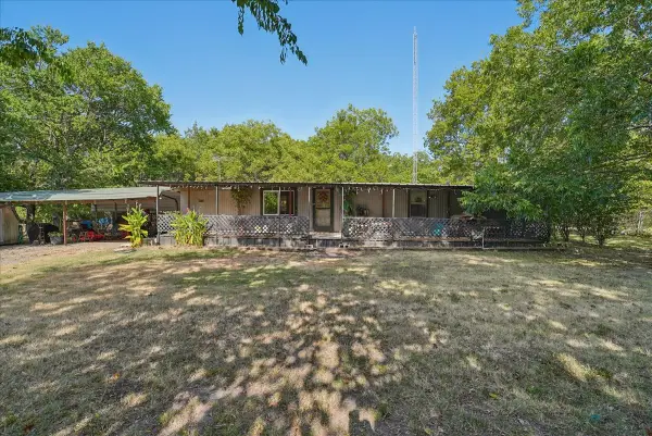 304 W 2nd Street, Dodd City, TX 75438