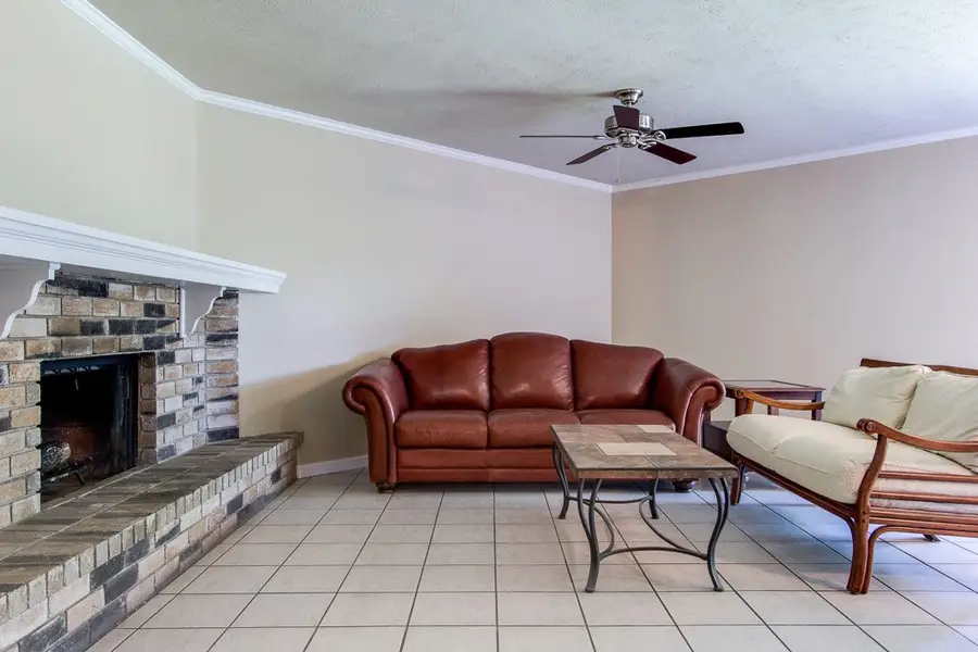 631 Valley View Drive, Allen, TX 75002 - #2