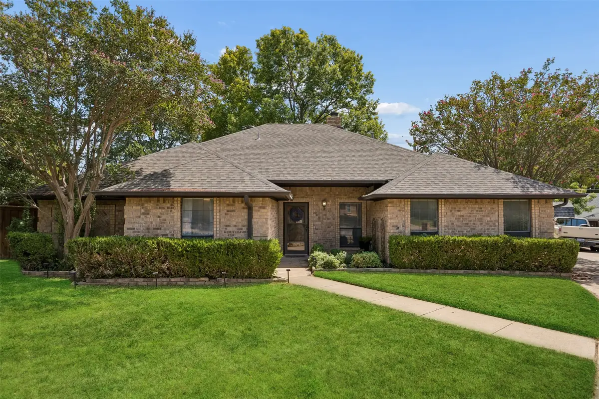 902 Briarcliff Court, Arlington, TX 76012 - #1