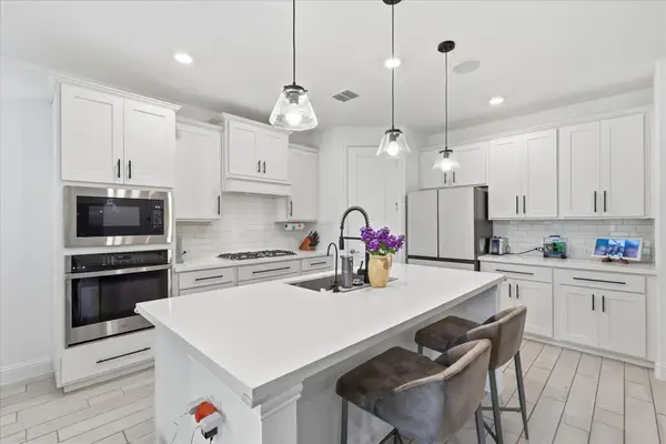 2637 Basswood Drive, Northlake, TX 76226