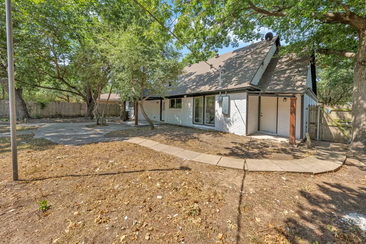 1218 Thomas Street, Denton, TX 76201 - #1