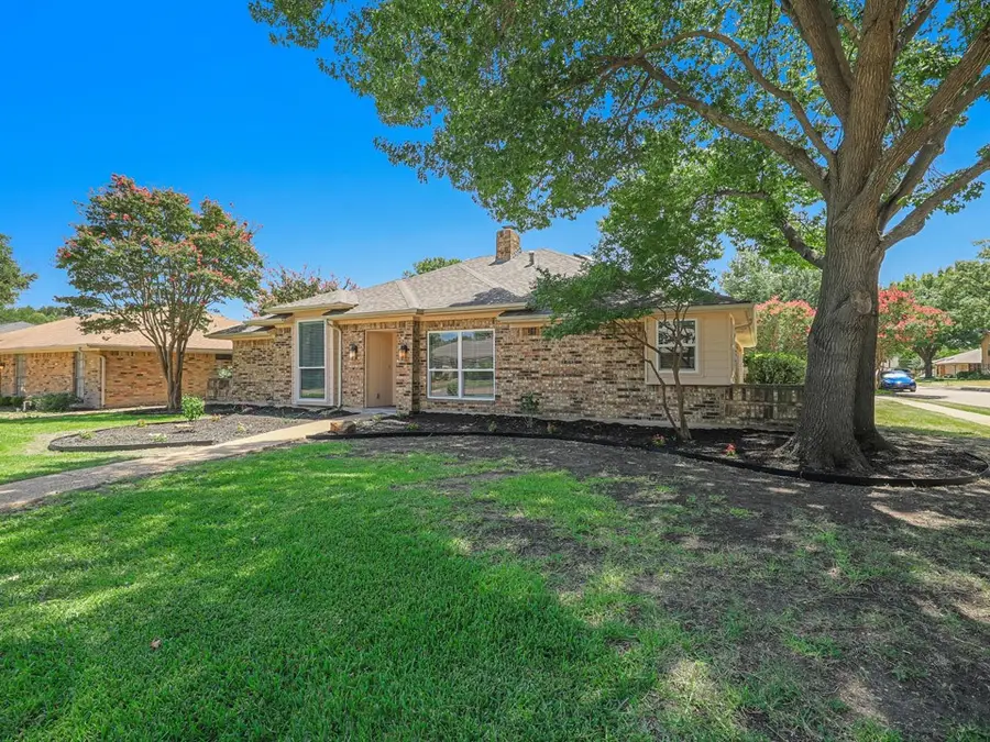 1724 Hearthstone Drive, Plano, TX 75023 - #2