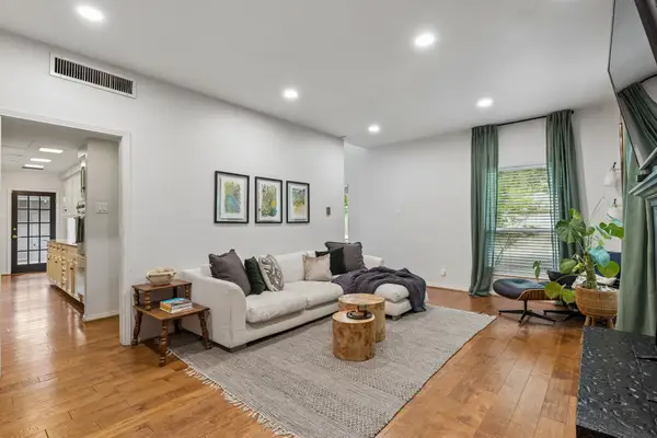 3335 Prescott Avenue #3335, Dallas, TX 75219