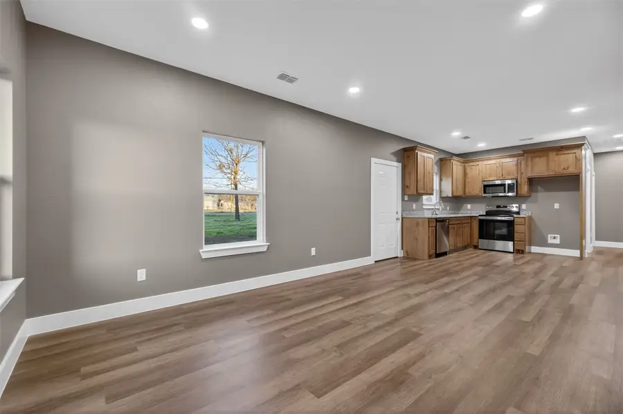 512 SW 15th Street, Mineral Wells, TX 76067 - #3