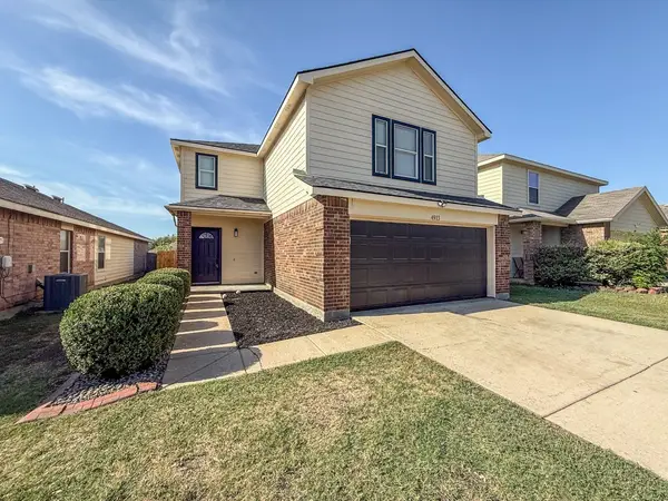 4913 Waterford Drive, Fort Worth, TX 76179