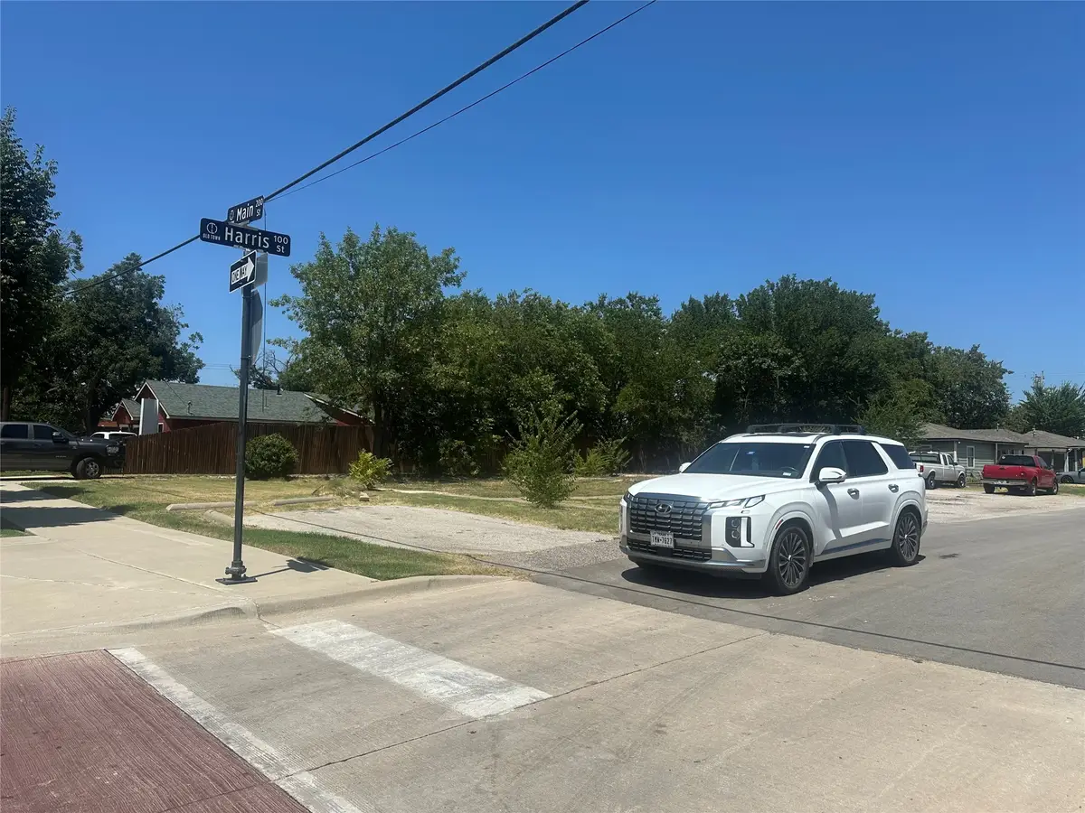 231 E Main Street, Lewisville, TX 75057 - #1