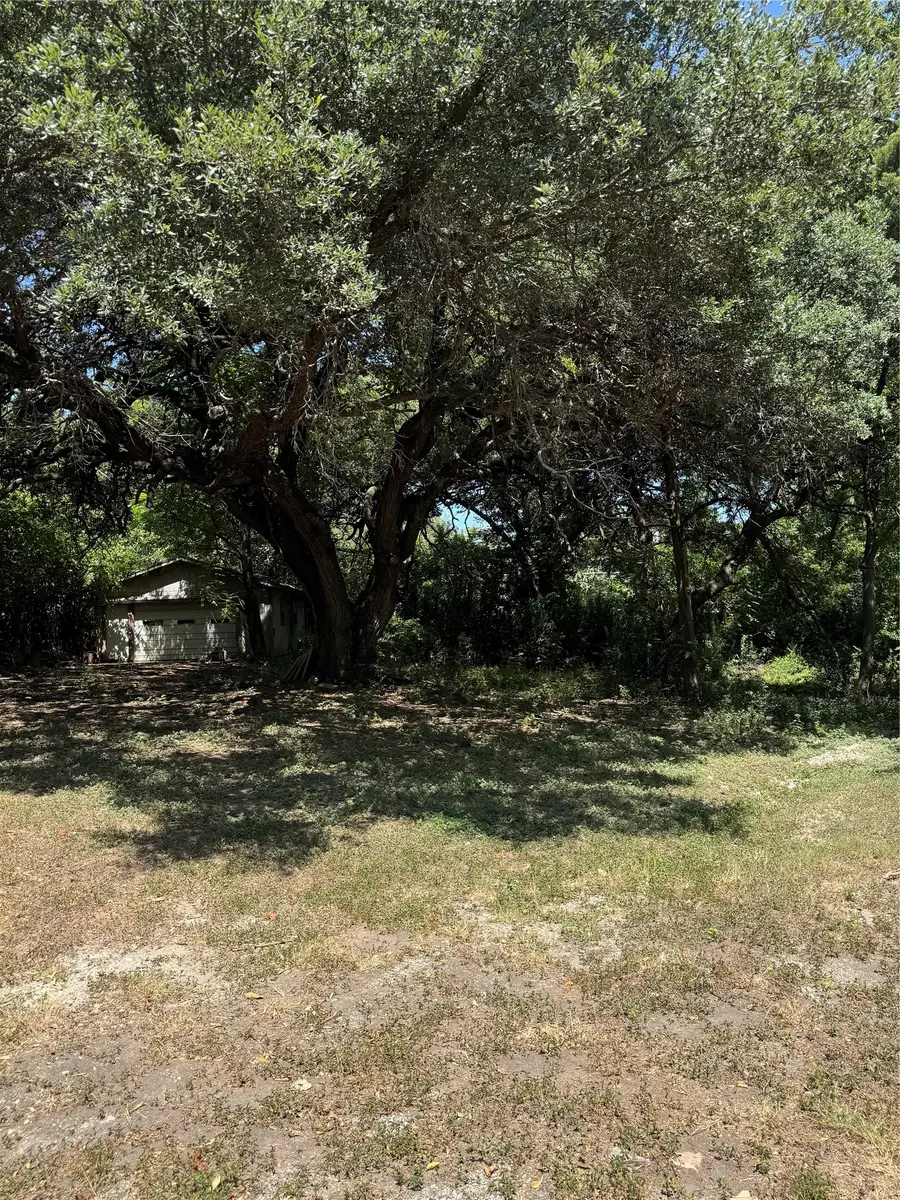 12001 Woodway Drive, Woodway, TX 76712 - #2