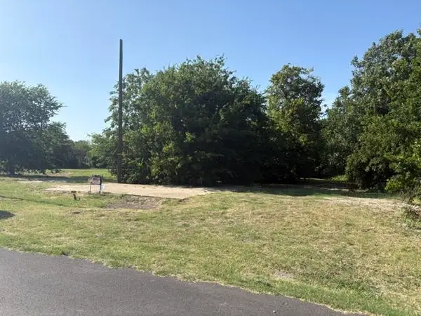 101 Water Street, Red Oak, TX 75154