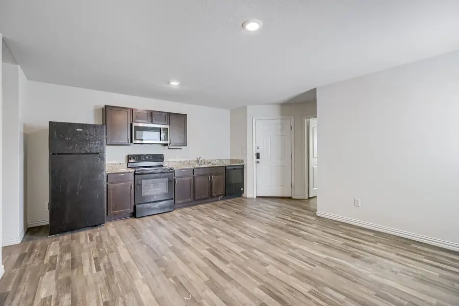 2005-2007 Jb Jackson Jr Boulevard, Dallas, TX 75210 - #3