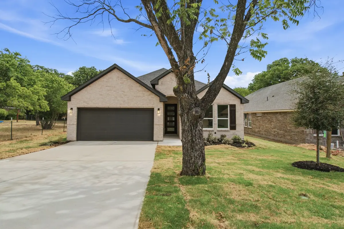 205 Bullard Street, Weatherford, TX 76086 - #1