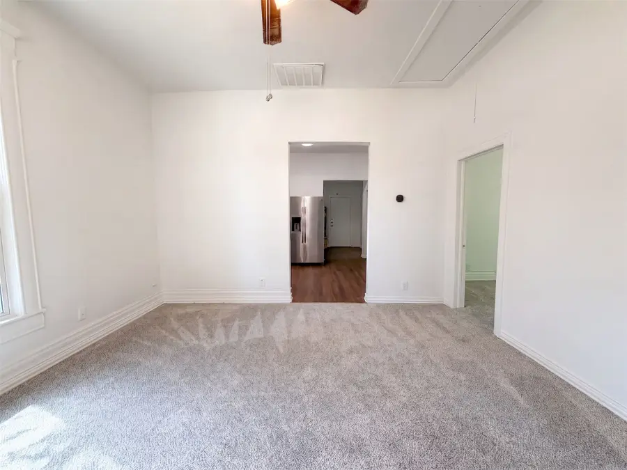 1216 Bessie Street, Fort Worth, TX 76104 - #3