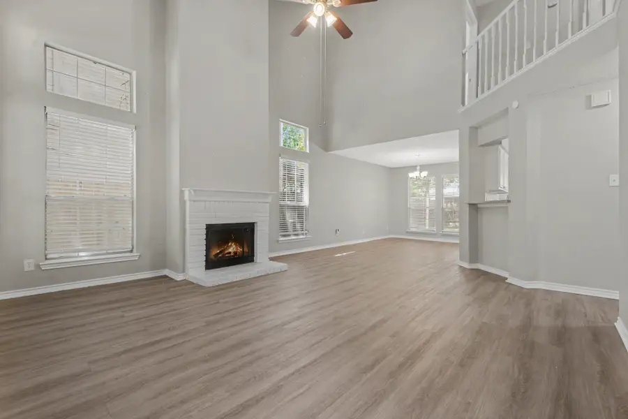 4721 Waterway Drive N, Fort Worth, TX 76137 - #3