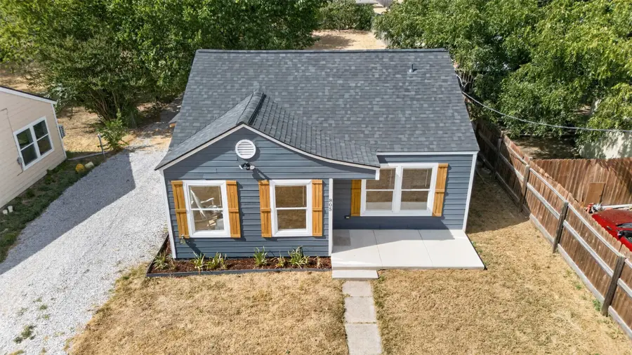805 Adkins Street, Bowie, TX 76230 - #2